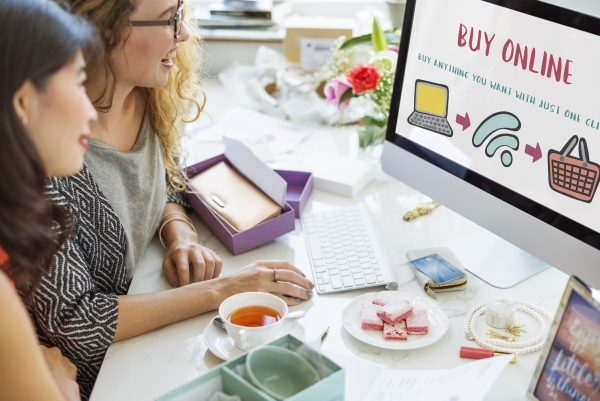 two-woman-buying-online